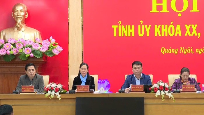 The 20th Provincial Party Committee, term 2020 - 2025 gives opinions on a number of important contents
